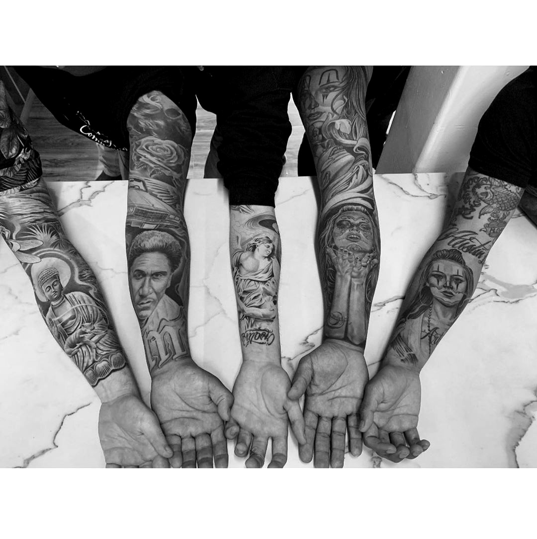 Sleeves & Large Scale